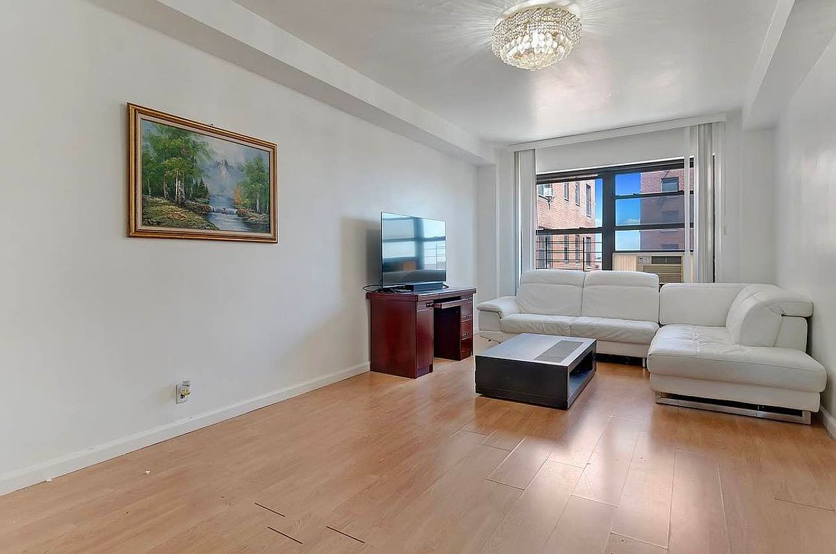 99-05 63rd Drive 9-AA Forest Hills Queens NY 11374