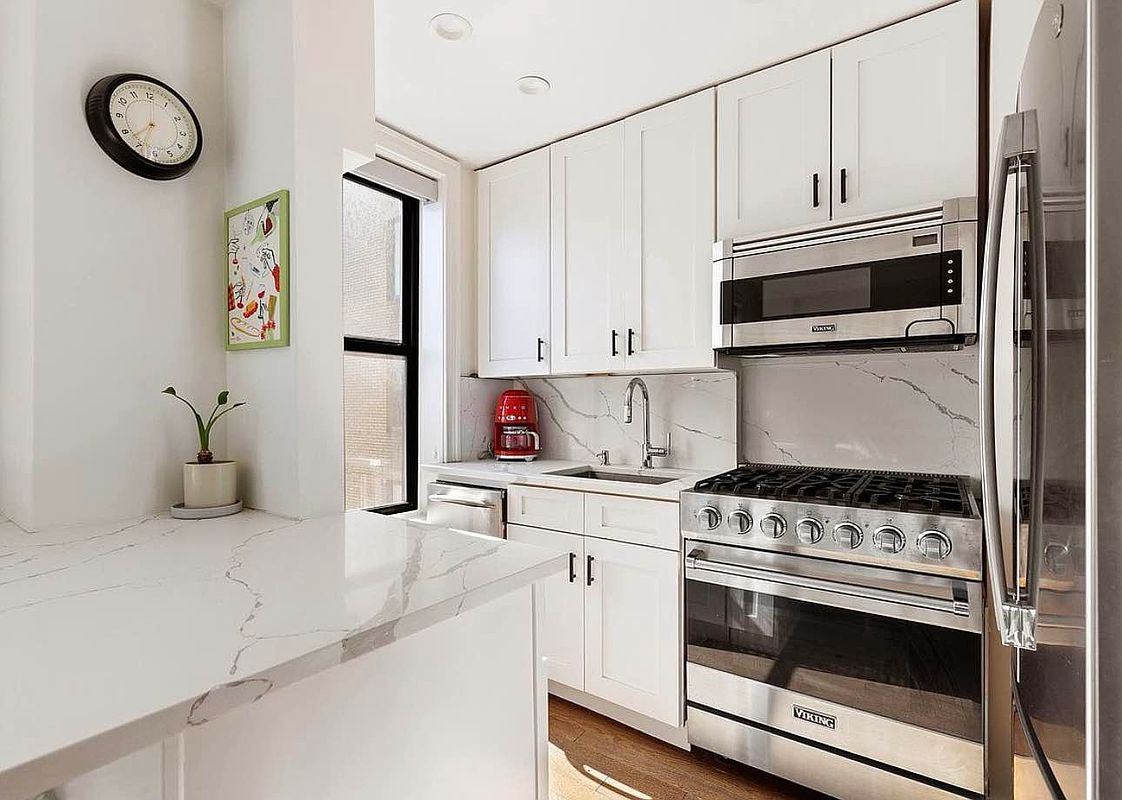 161 West 16th Street 10-J Chelsea New York NY 10011