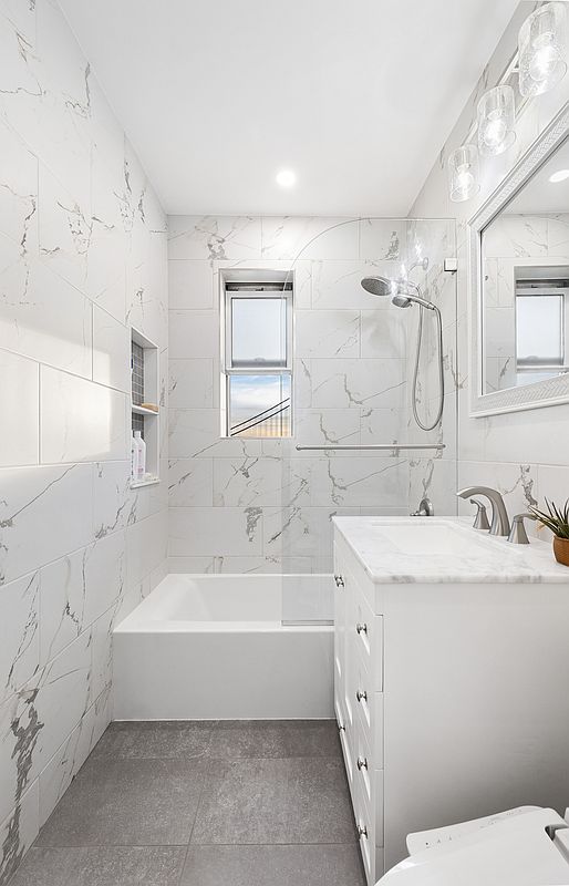 9707 4th Avenue 7-T Fort Hamilton Brooklyn NY 11209