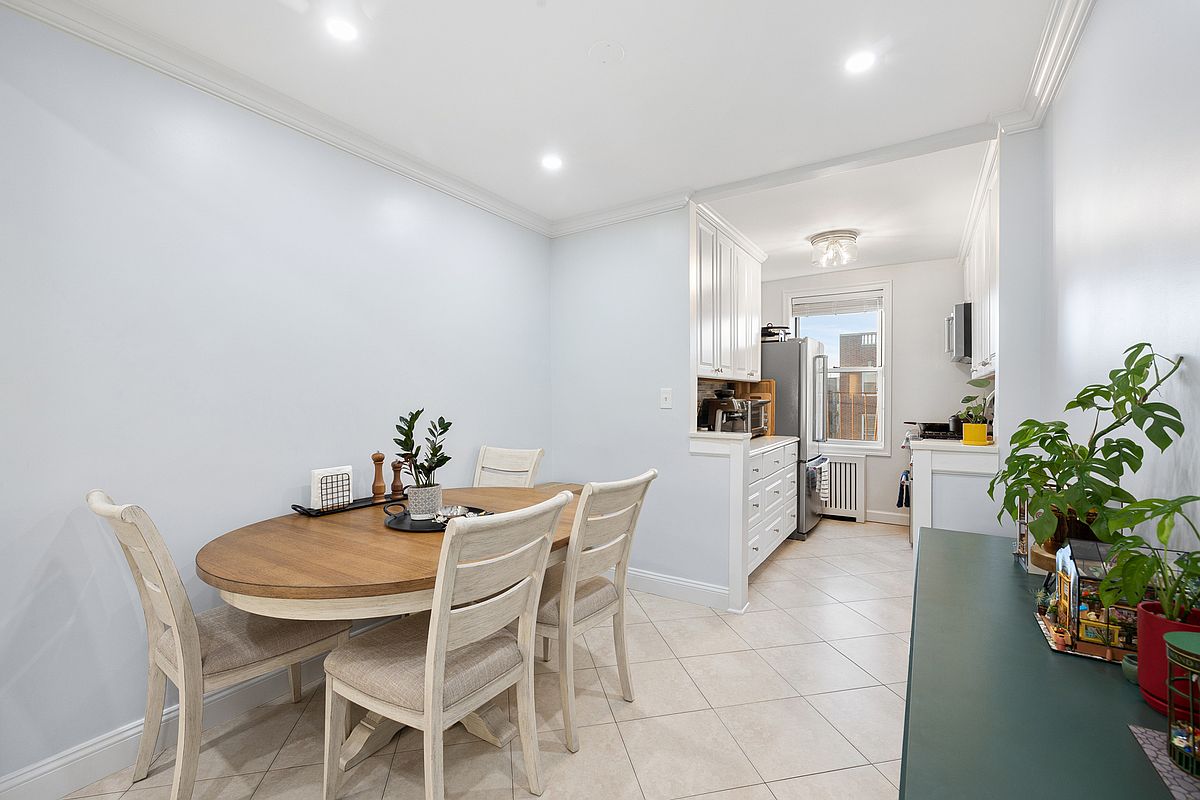 9707 4th Avenue 7-T Fort Hamilton Brooklyn NY 11209