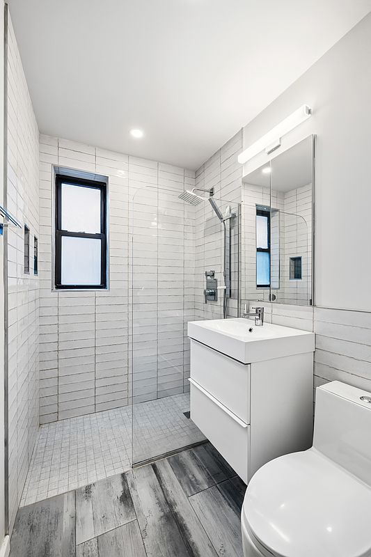 400 West 58th Street 3-JK Clinton New York NY 10019