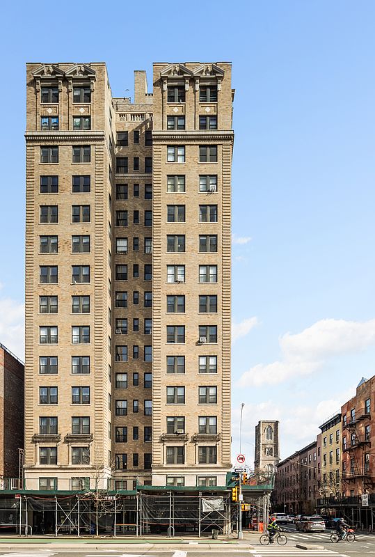 365 West 20th Street 14-E Chelsea New York NY 10011
