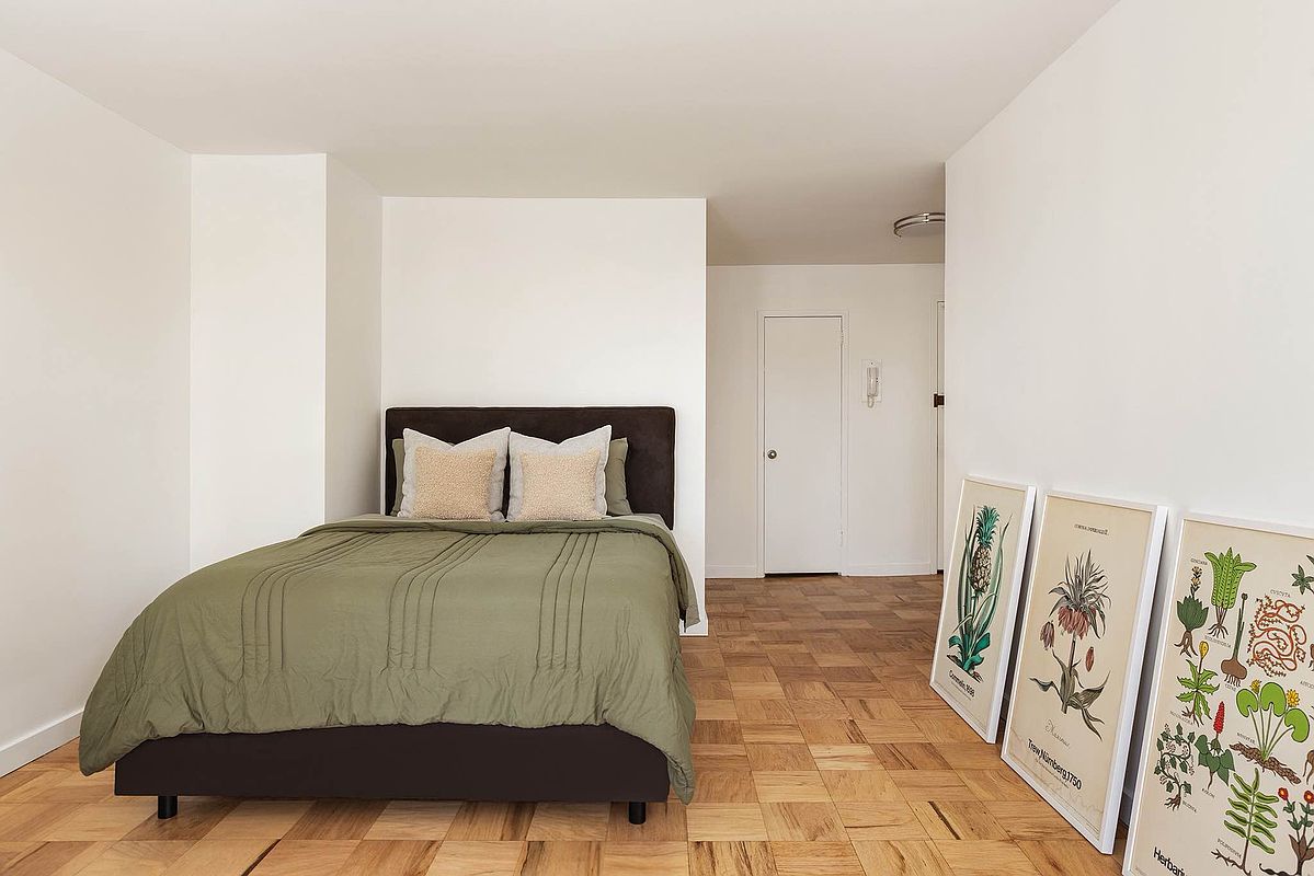 75 Henry Street 5-J Brooklyn Heights Brooklyn NY 11201