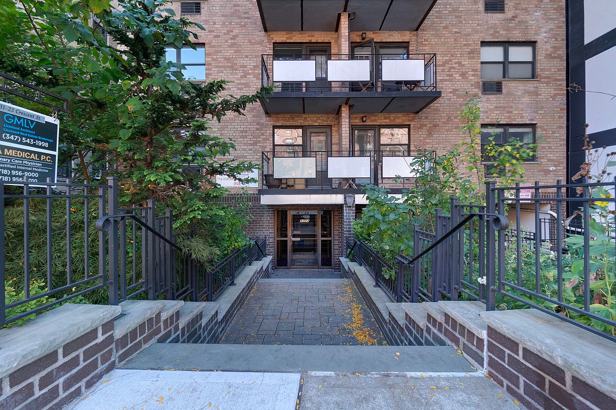 31-23 Crescent Street 1-D Astoria Queens NY 11106