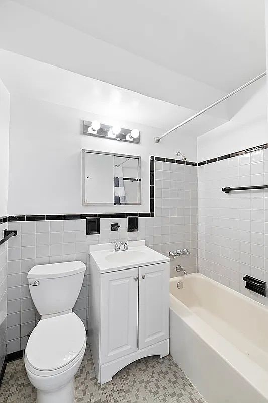 30 West 60th Street 10-S Lincoln Square New York NY 10023