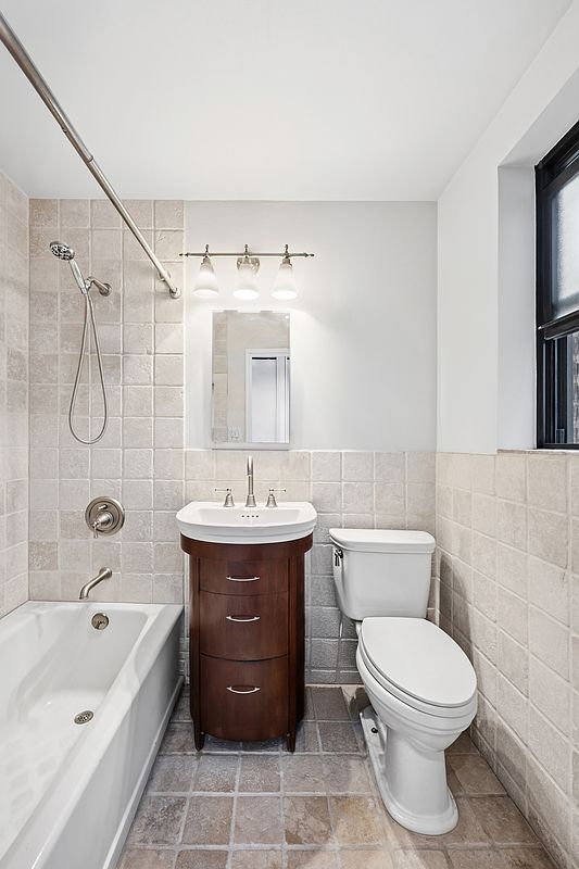 400 West 58th Street 3-JK Clinton New York NY 10019