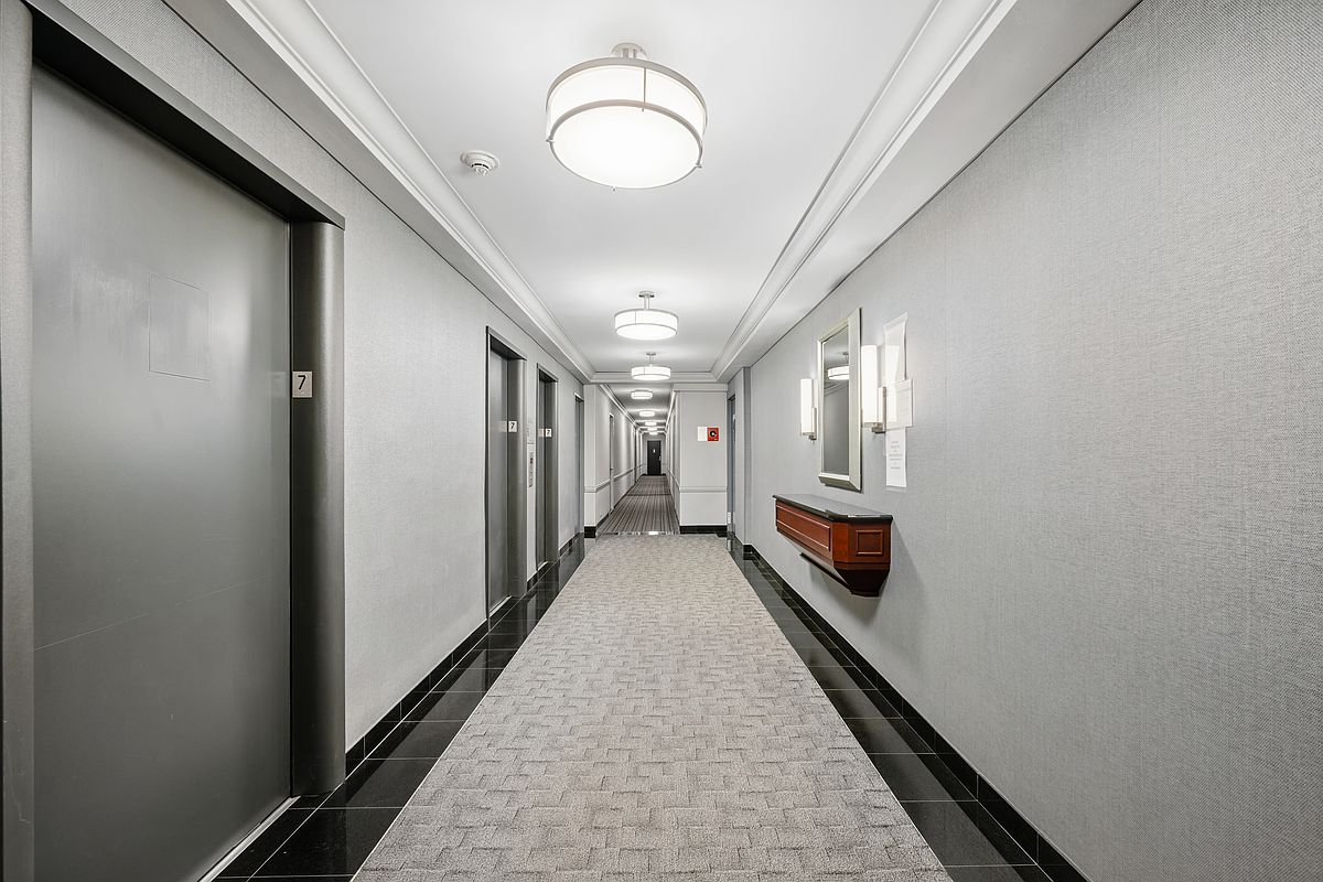 300 East 40th Street 7-M Murray Hill New York NY 10016