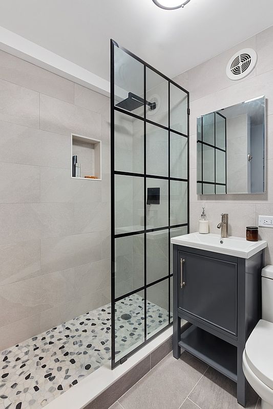 252 West 74th Street 1 Upper West Side New York NY 10023