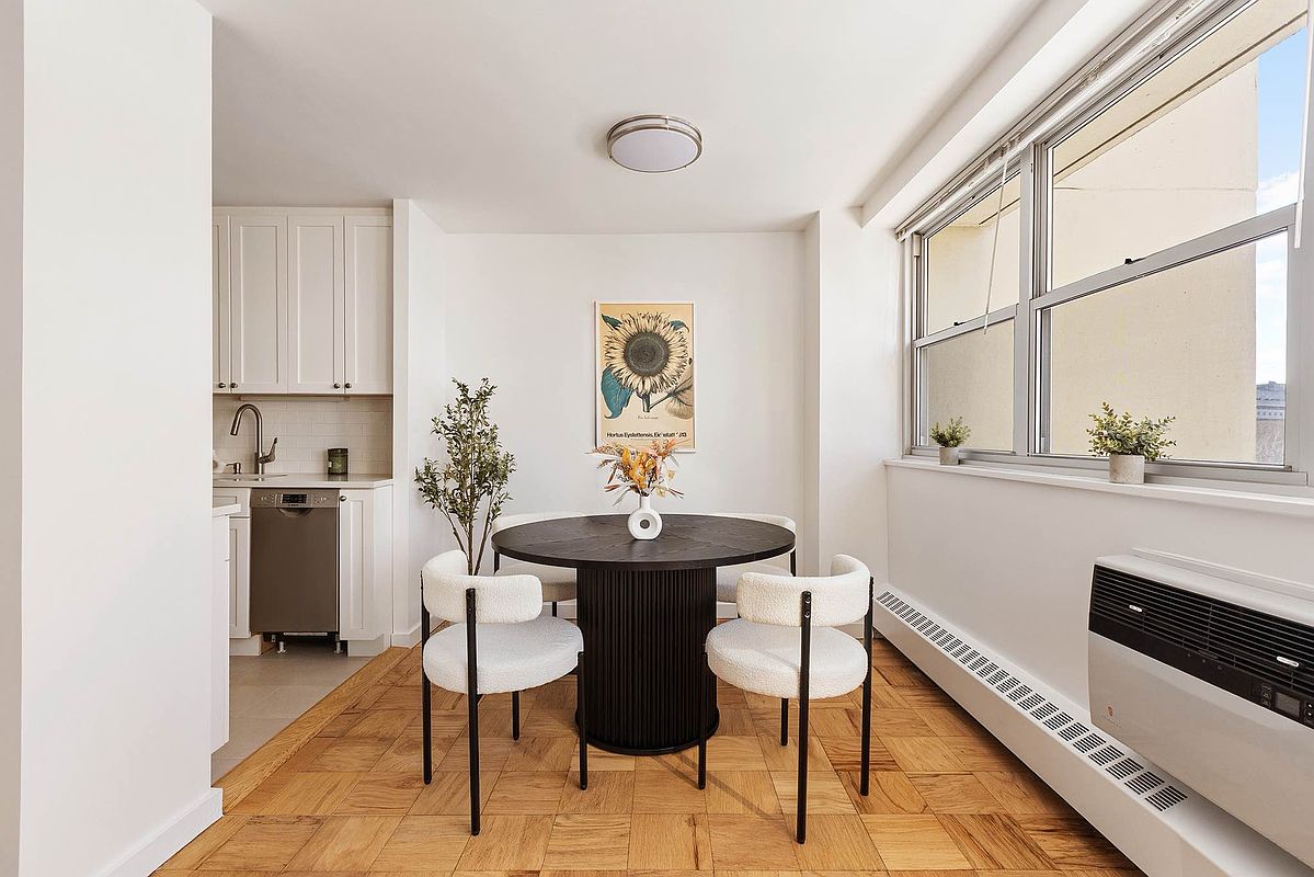 75 Henry Street 5-J Brooklyn Heights Brooklyn NY 11201