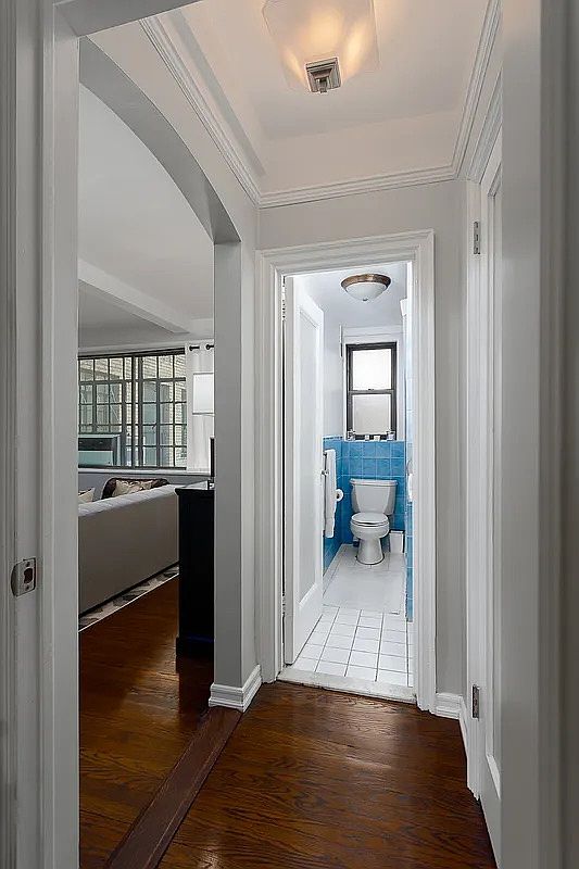 211 East 35th Street Murray Hill New York NY 10016