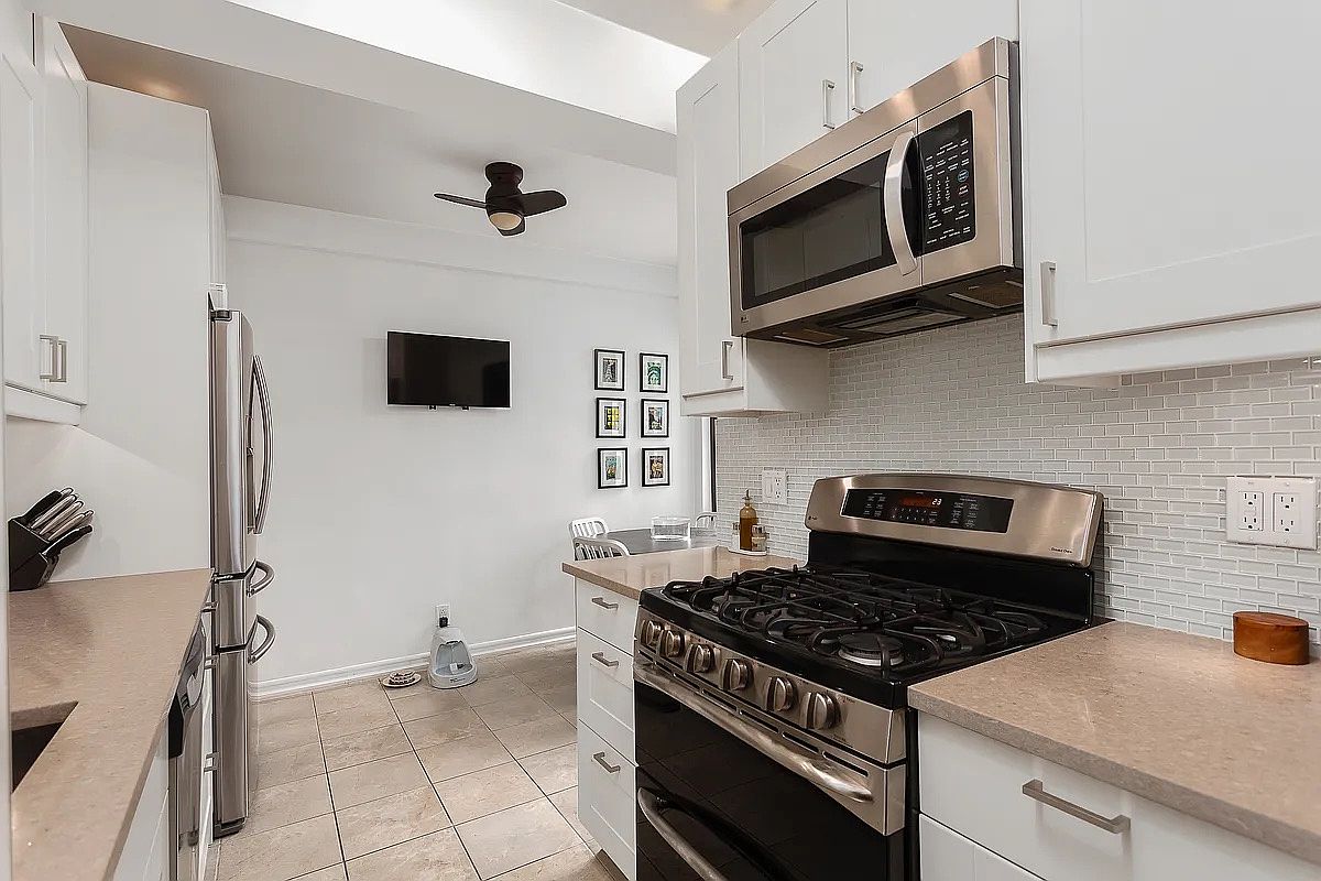 211 East 35th Street Murray Hill New York NY 10016