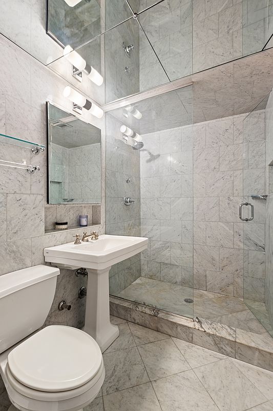 161 West 16th Street 8-K Chelsea New York NY 10011