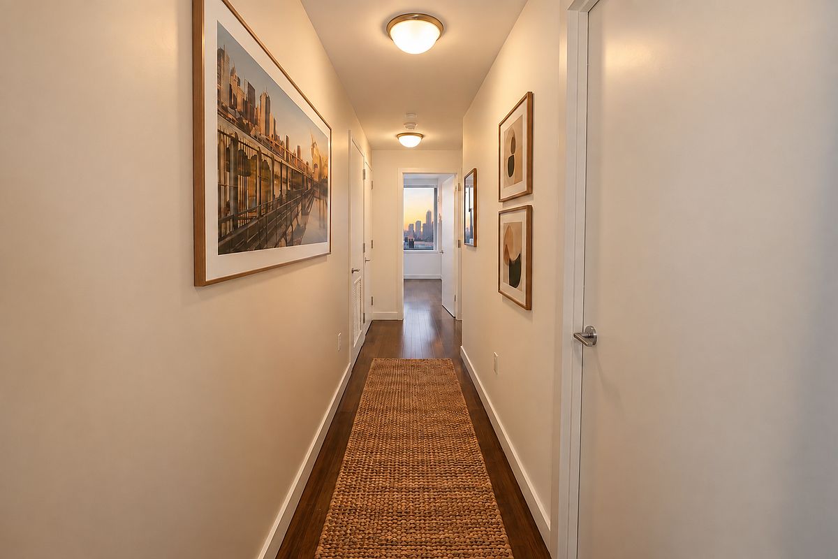 306 Gold Street 21-F Downtown Brooklyn NY 11201