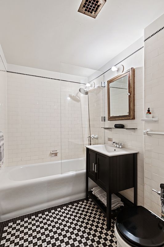 161 West 16th Street 16-E Chelsea New York NY 10011