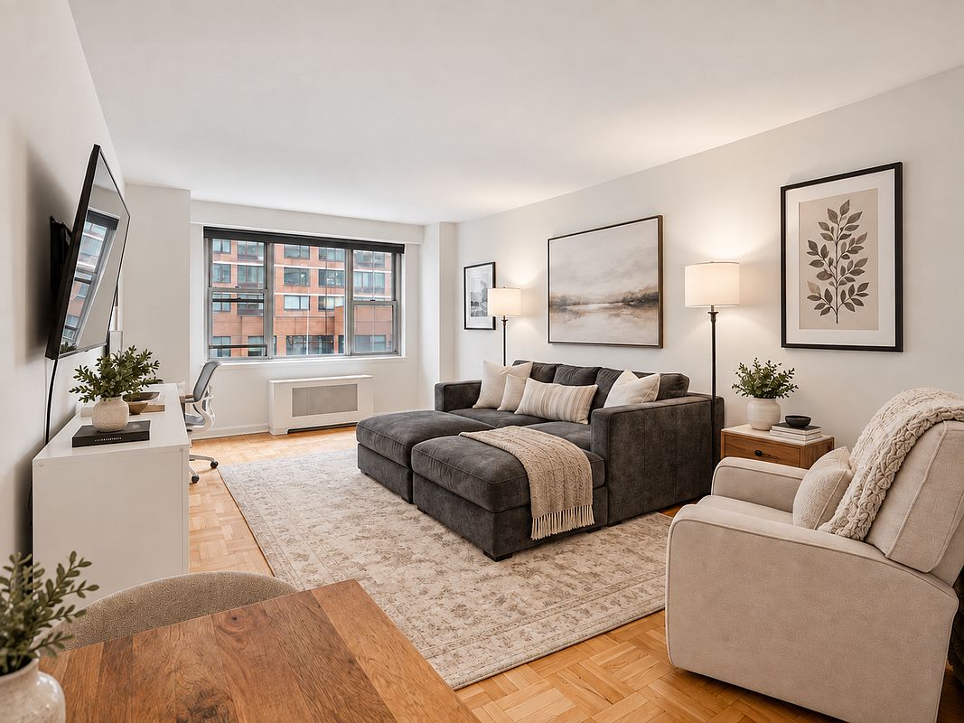 300 East 40th Street 7-M Murray Hill New York NY 10016