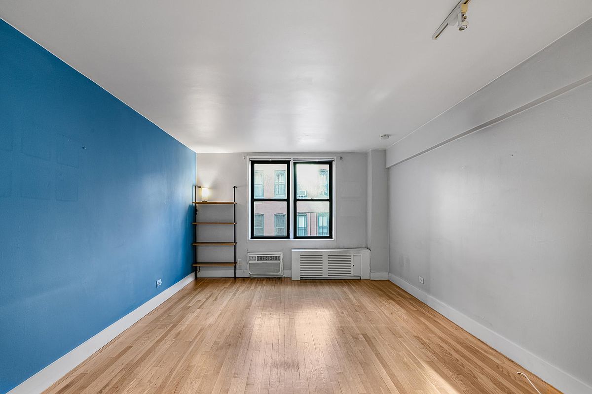 229 East 28th Street Kips Bay New York NY 10016