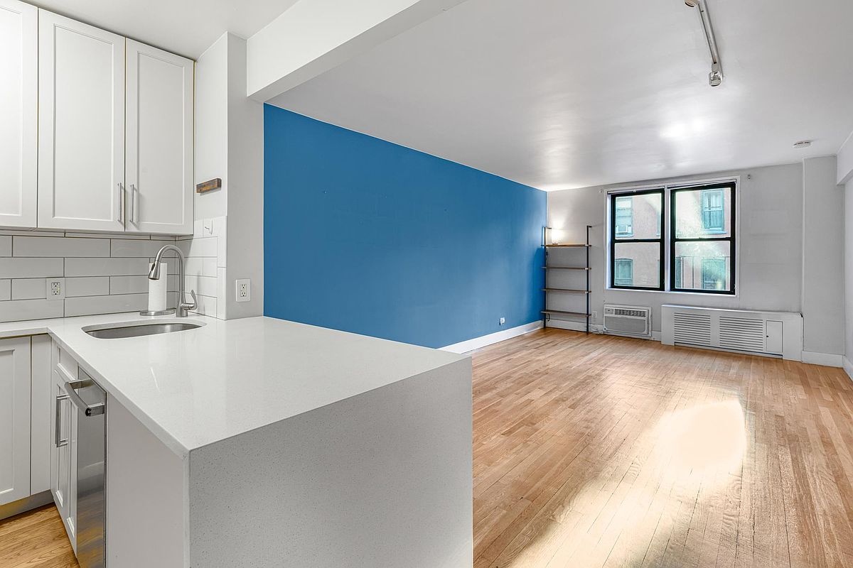 229 East 28th Street Kips Bay New York NY 10016